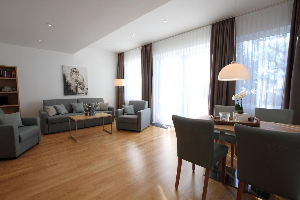 Hotel Seepark Garni Uberlingen Exterior photo
