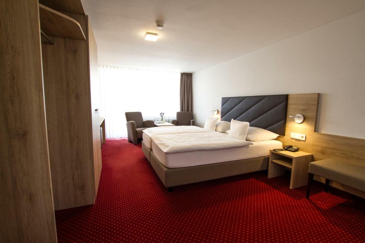 Hotel Seepark Garni Uberlingen Exterior photo