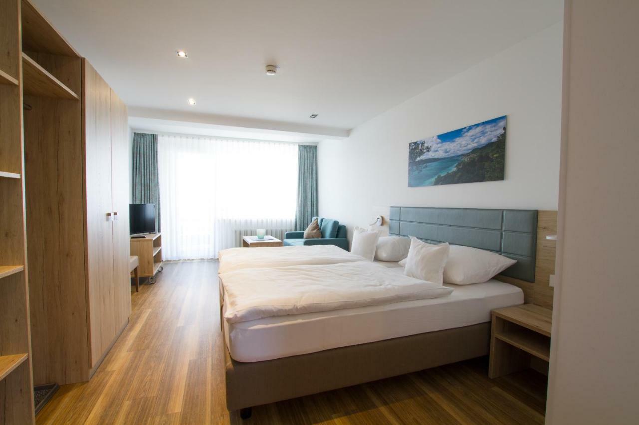 Hotel Seepark Garni Uberlingen Exterior photo